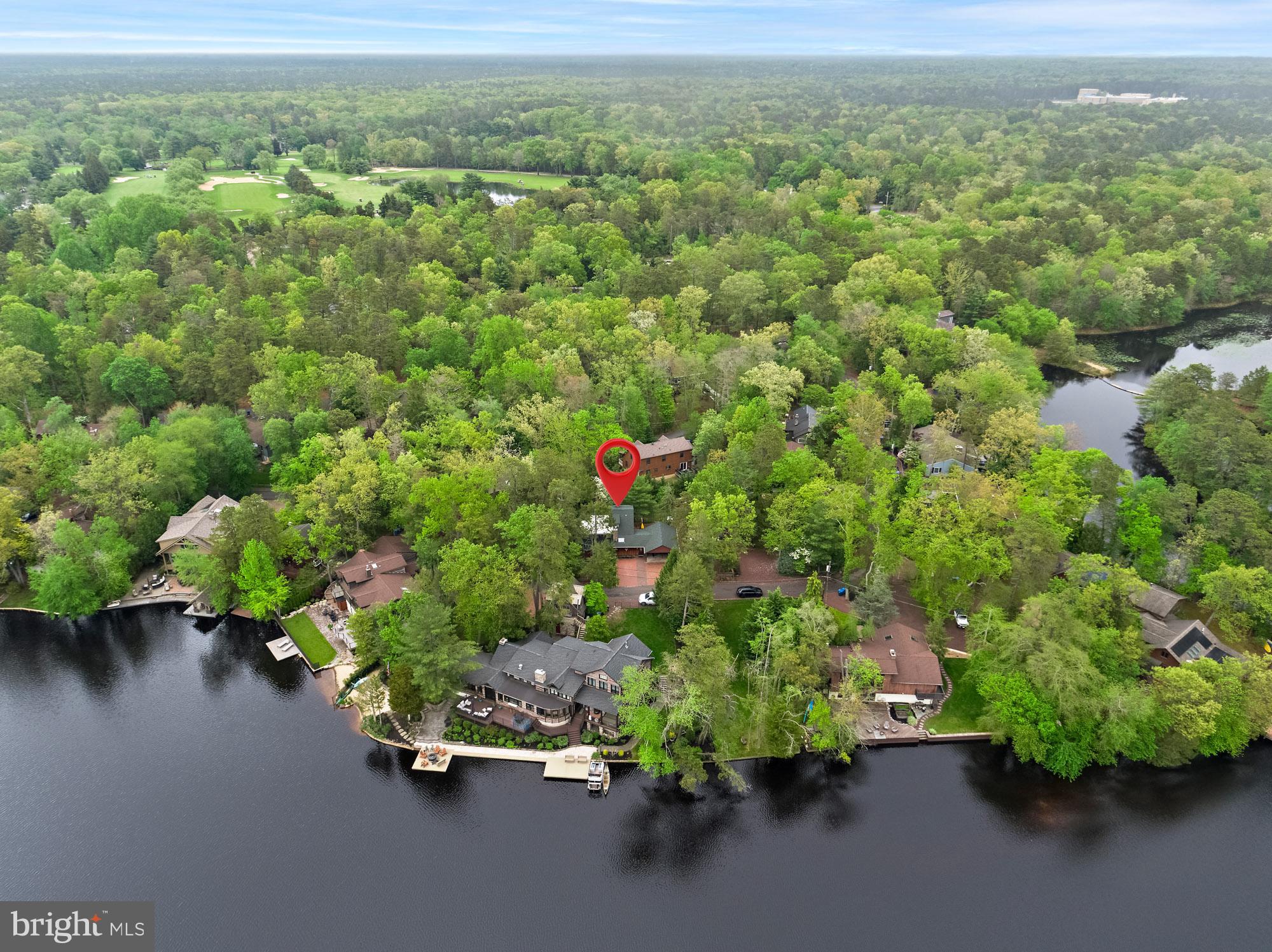 27 SHINNECOCK TRAIL