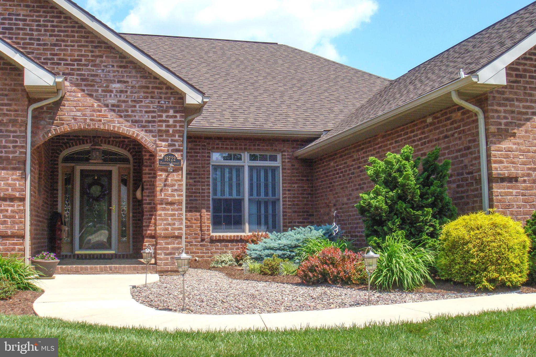 18722 FOUNTAIN TERRACE