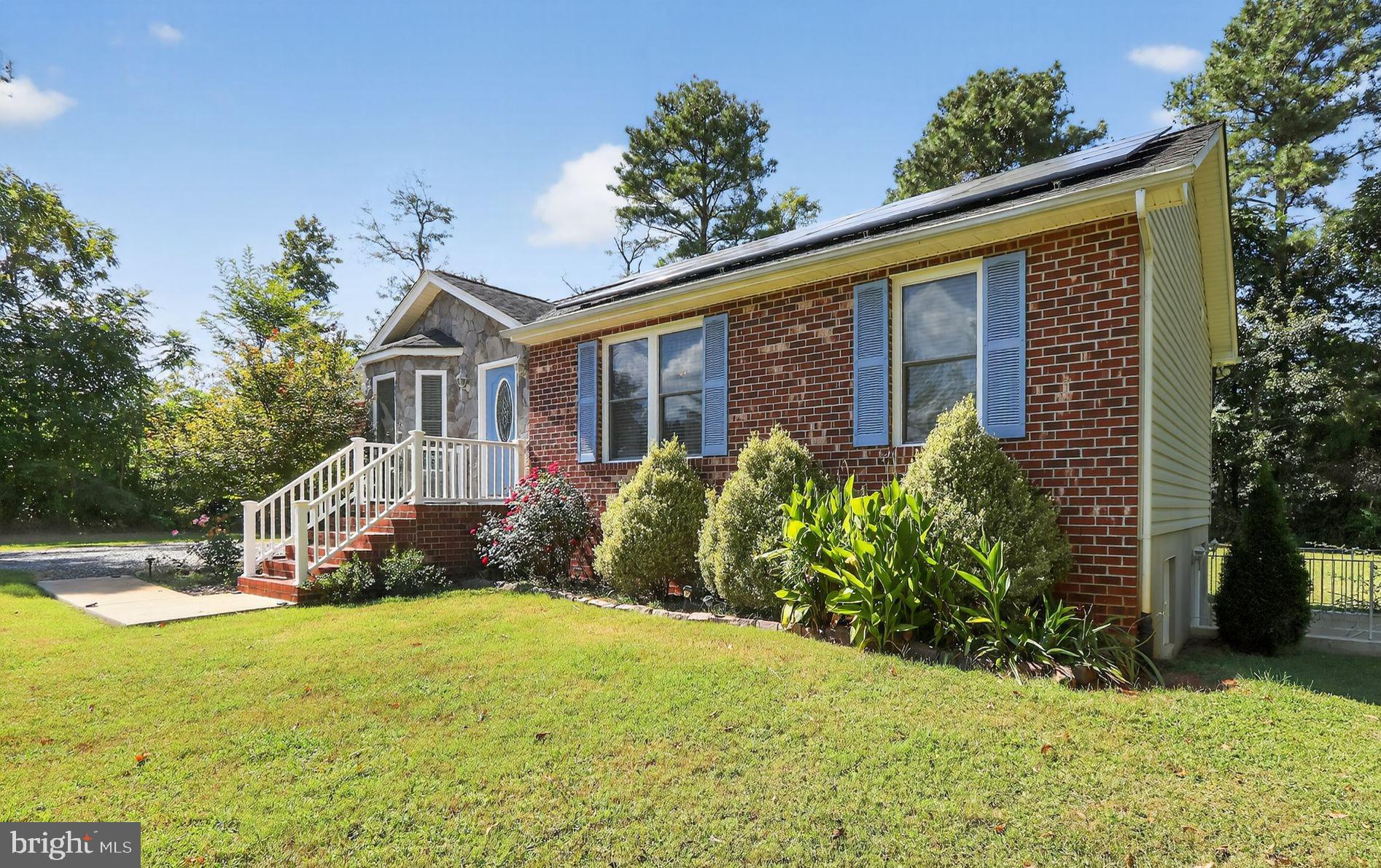 LAKE CAROLINE - Residential