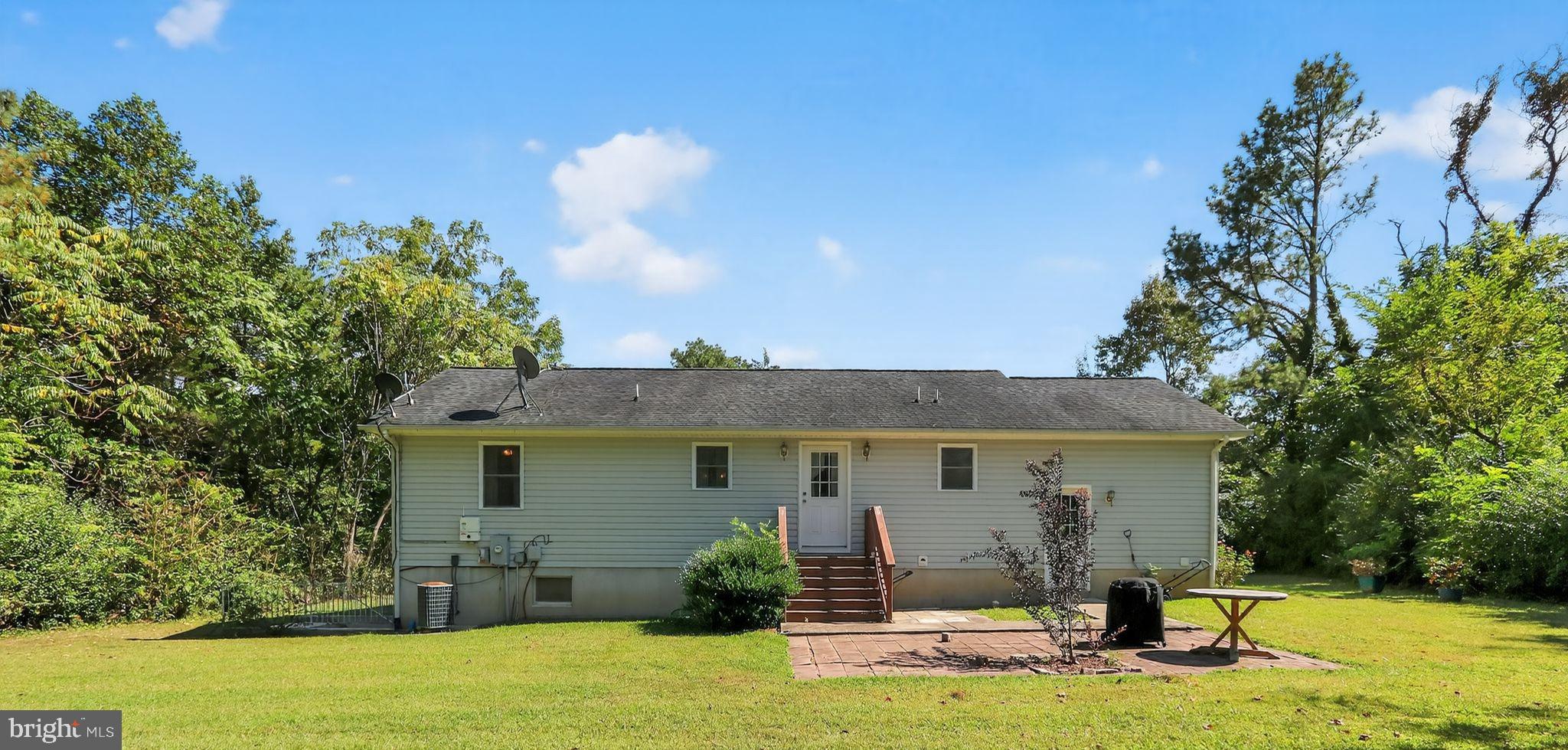 LAKE CAROLINE - Residential