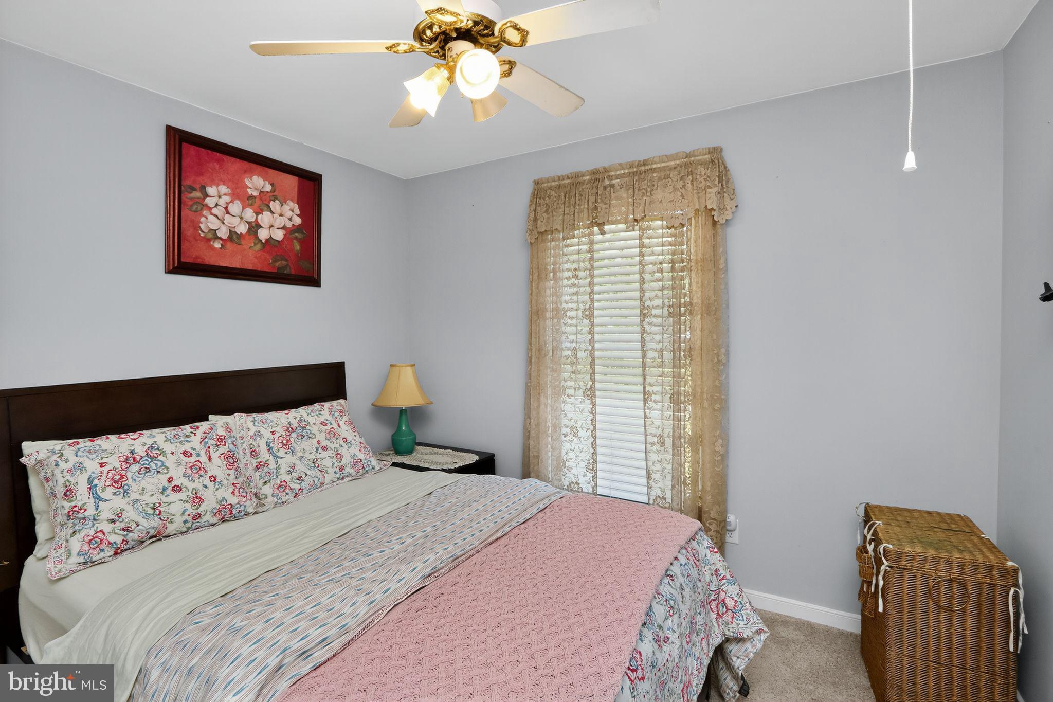 LAKE CAROLINE - Residential