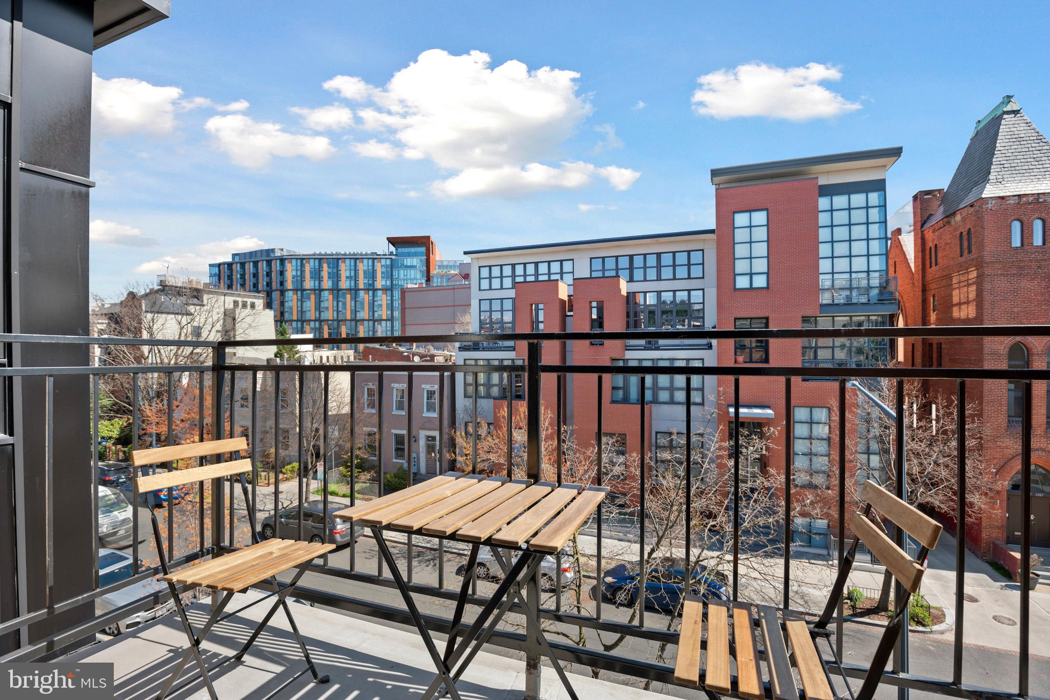 2108 10TH STREET NW 4