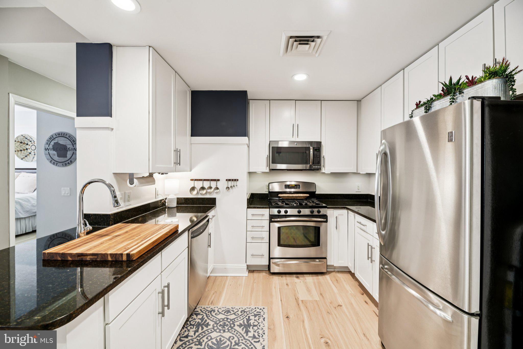 525 N FAYETTE STREET 218