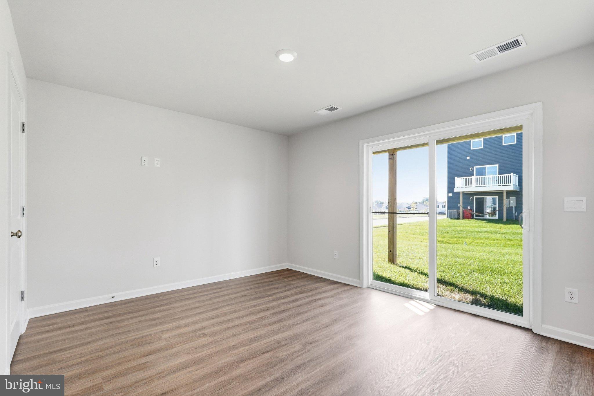 133 WILLETT HOLLOW STREET