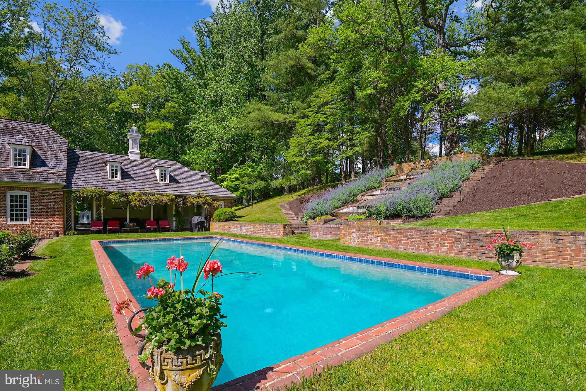 WESTERN RUN - Residential