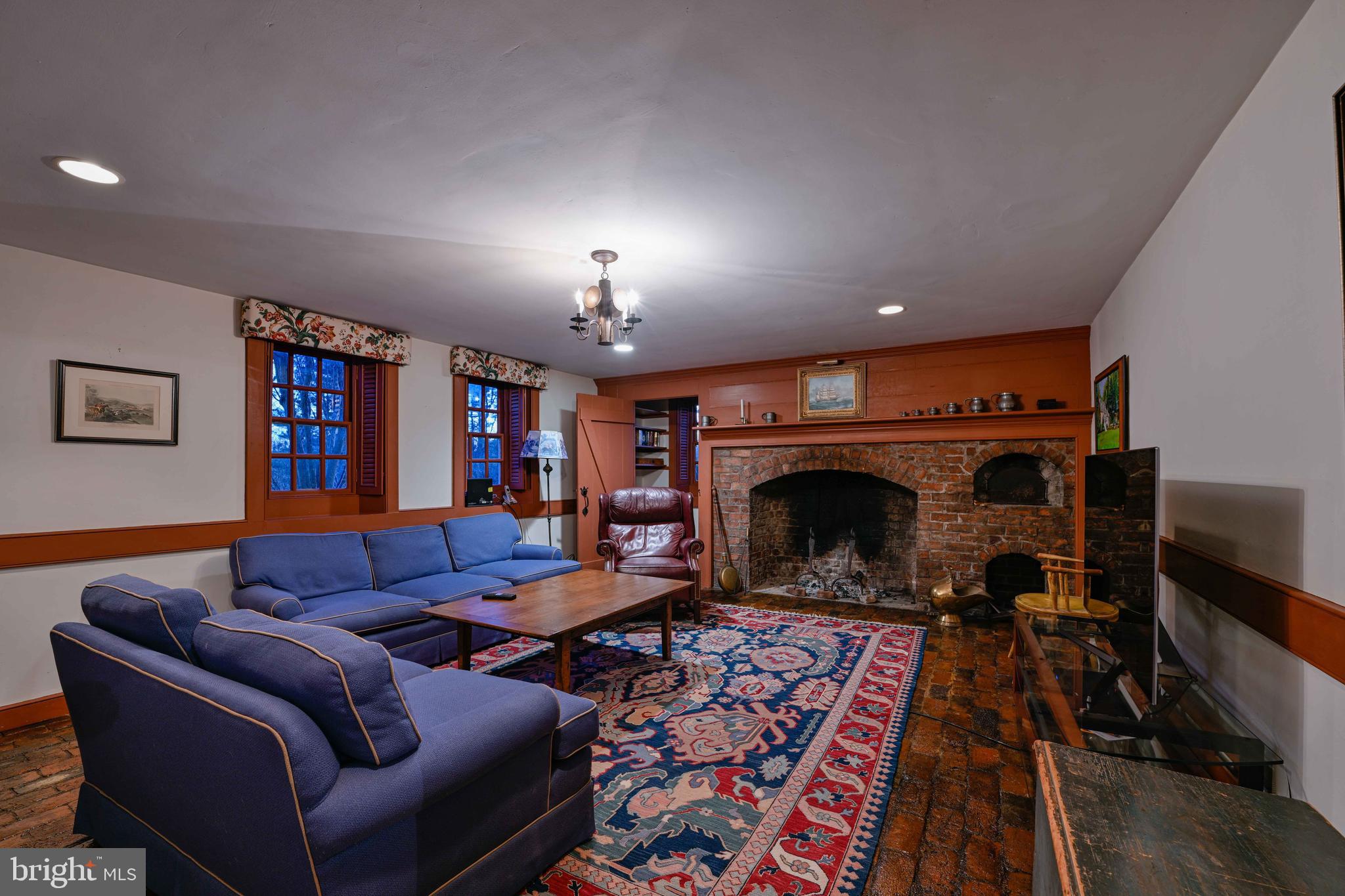 WESTERN RUN - Residential