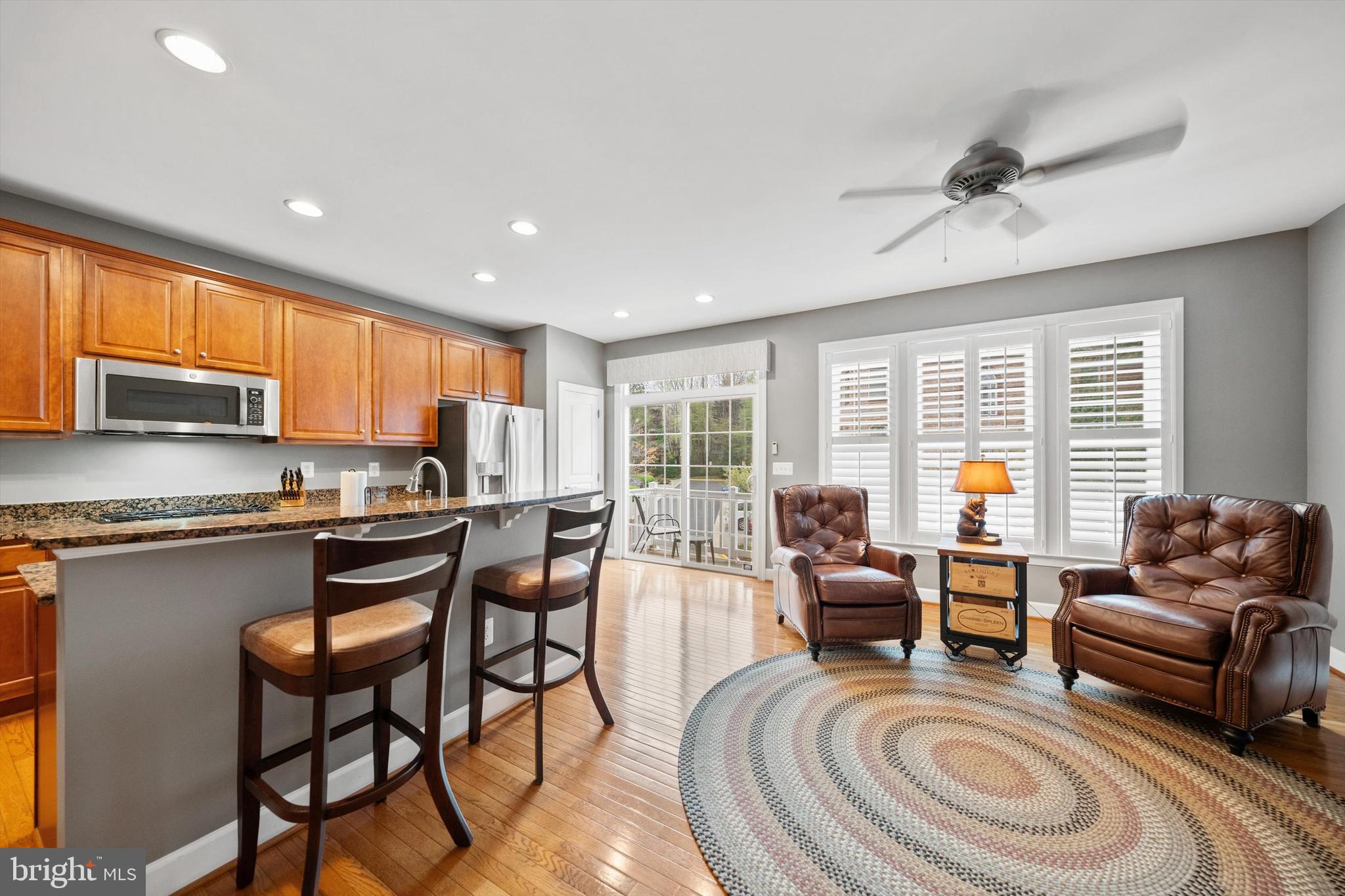 FAIR OAKS - Residential