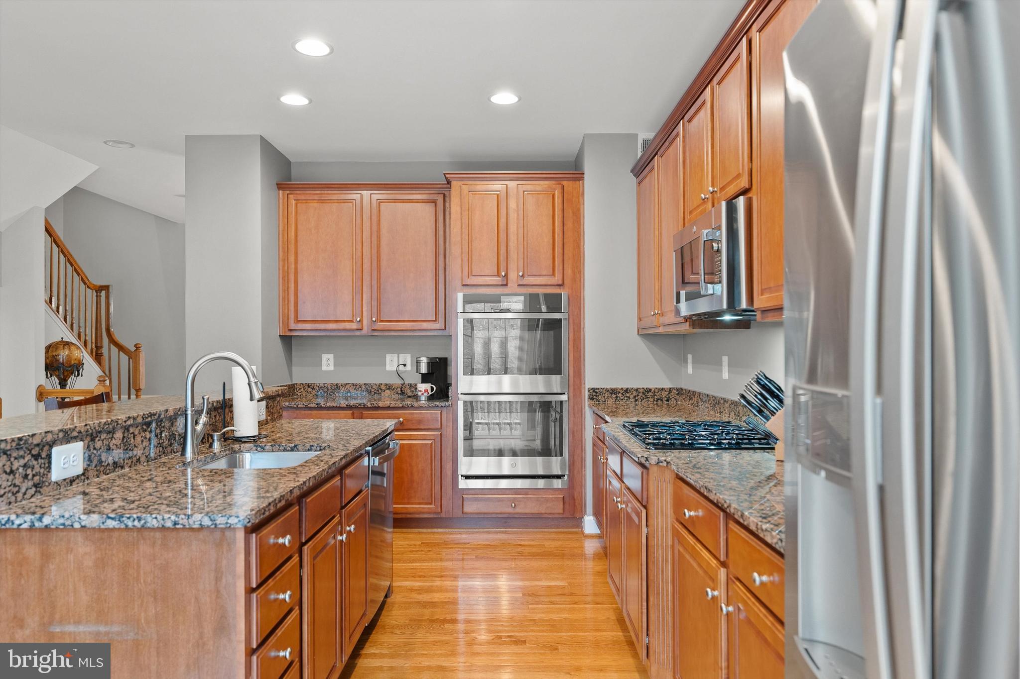 FAIR OAKS - Residential