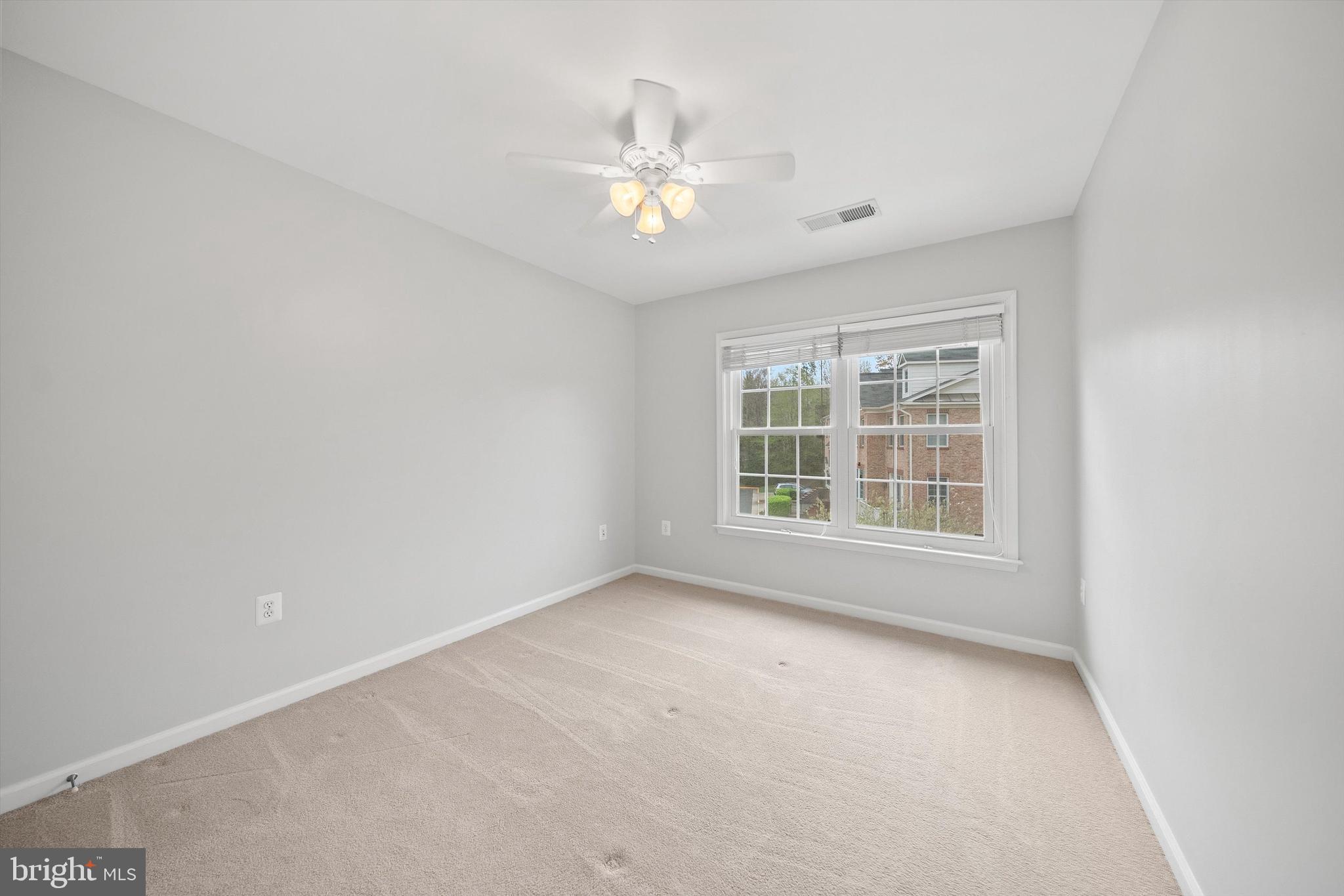 FAIR OAKS - Residential