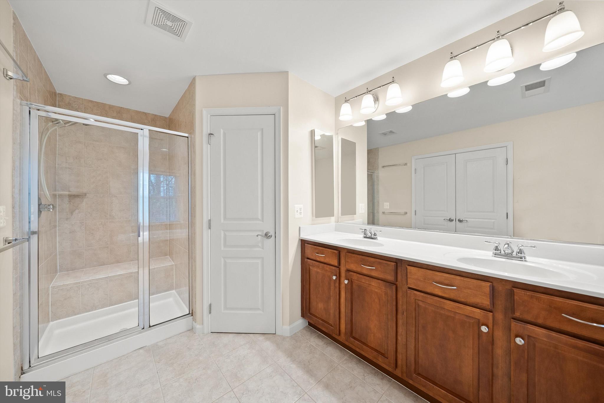 FAIR OAKS - Residential