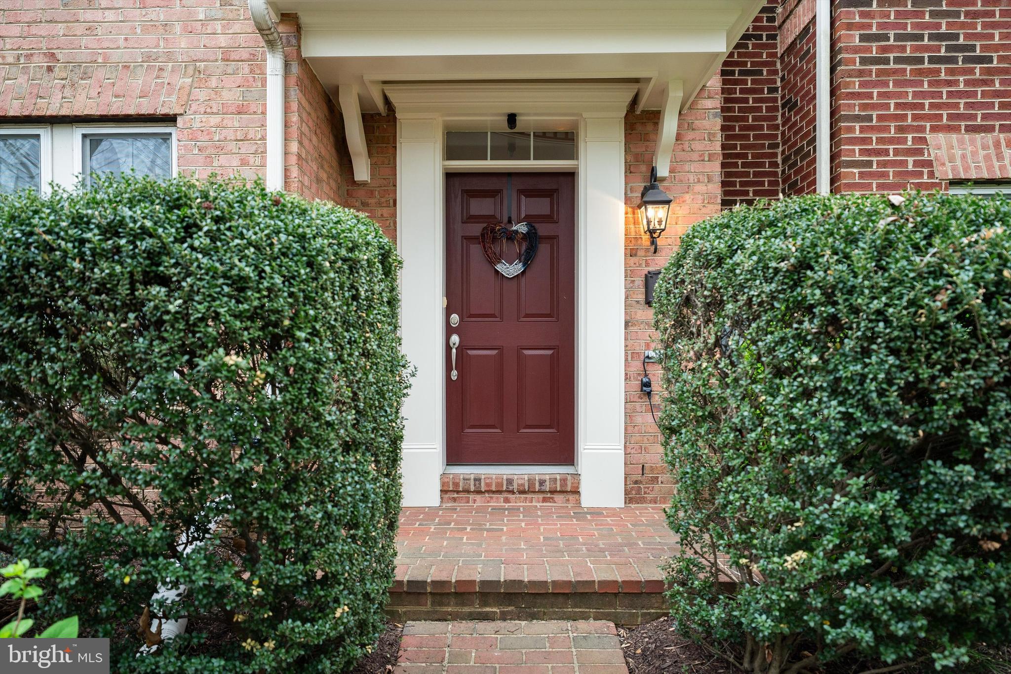 FAIR OAKS - Residential