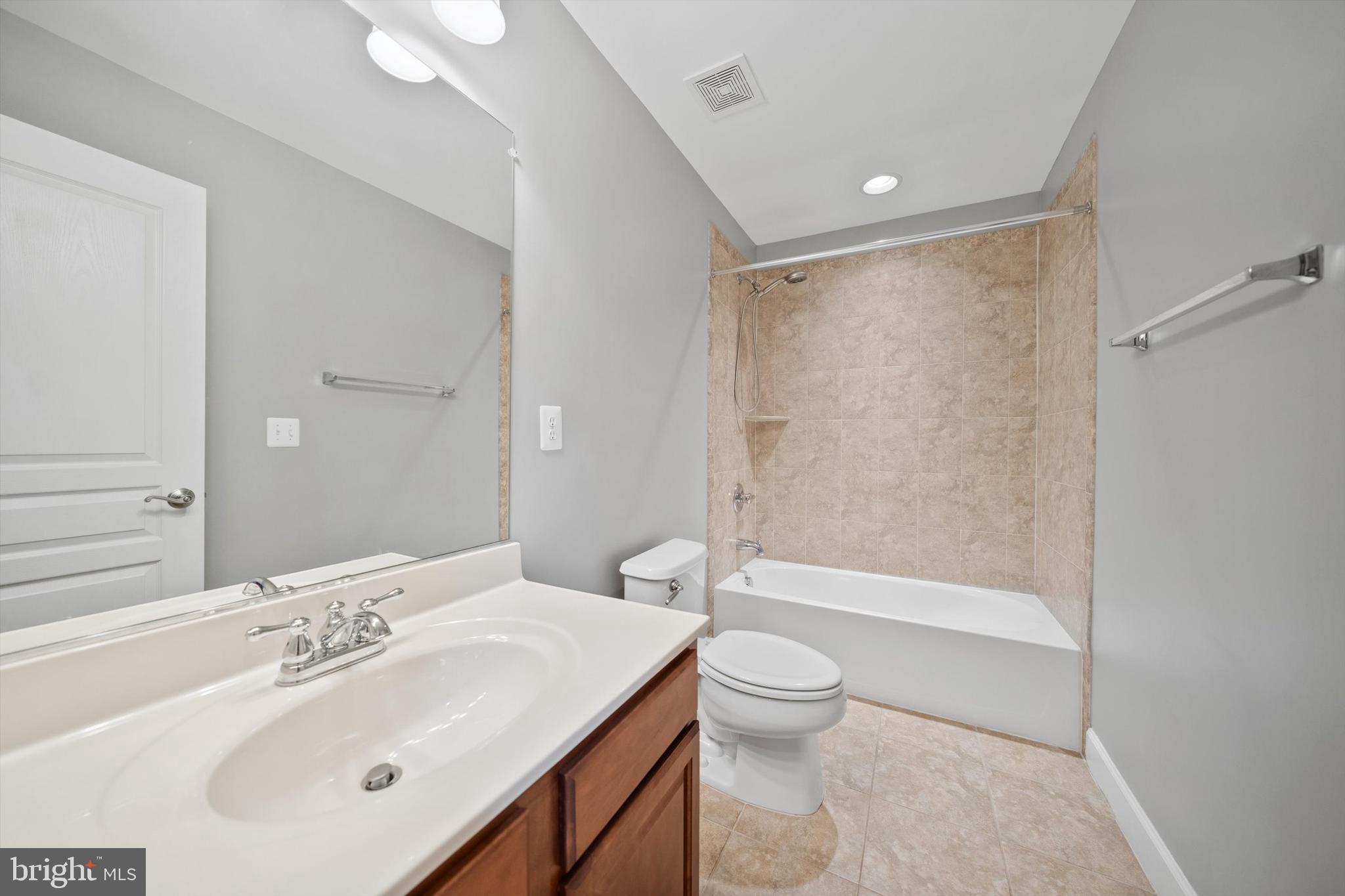 FAIR OAKS - Residential