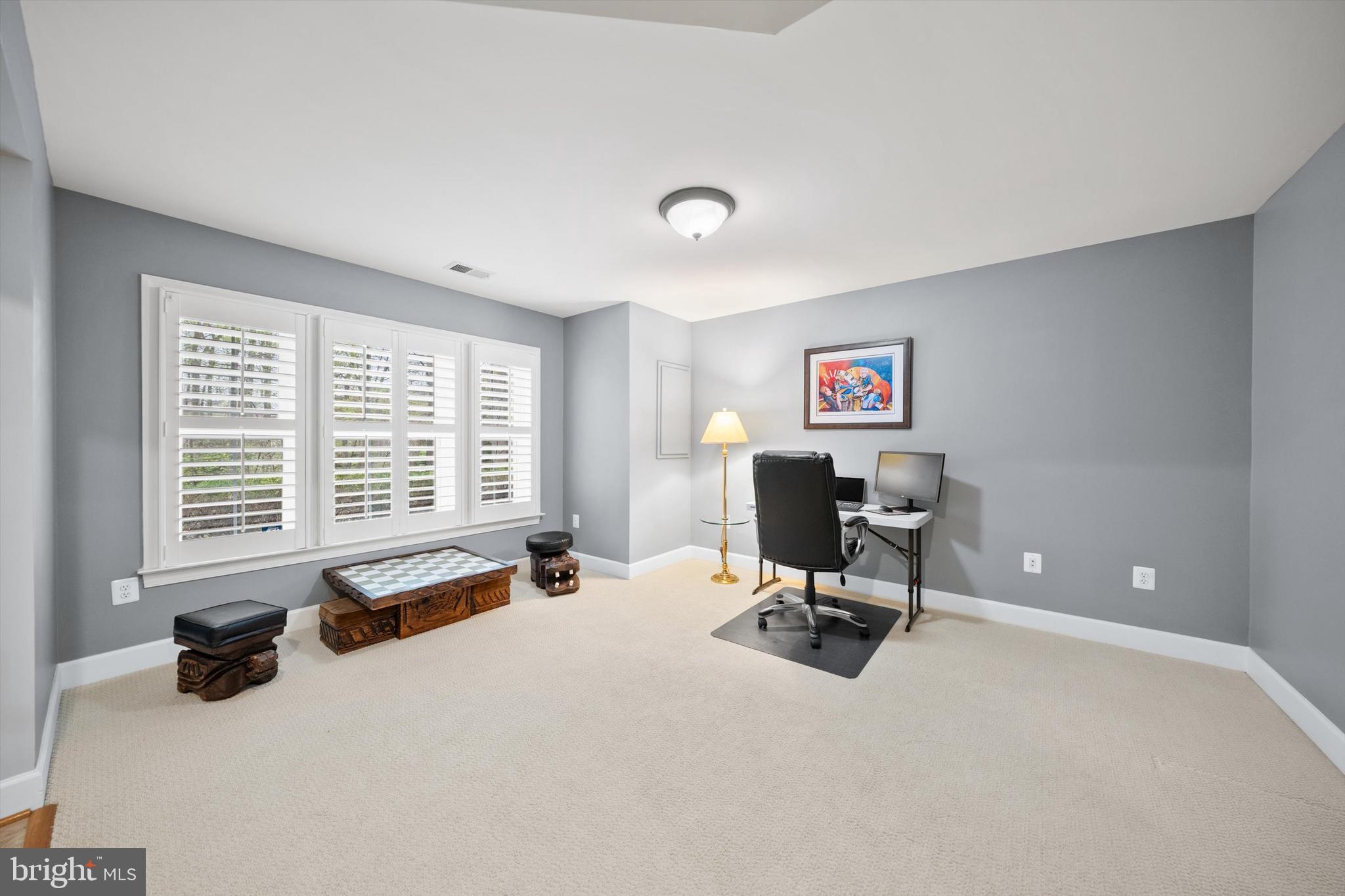 FAIR OAKS - Residential