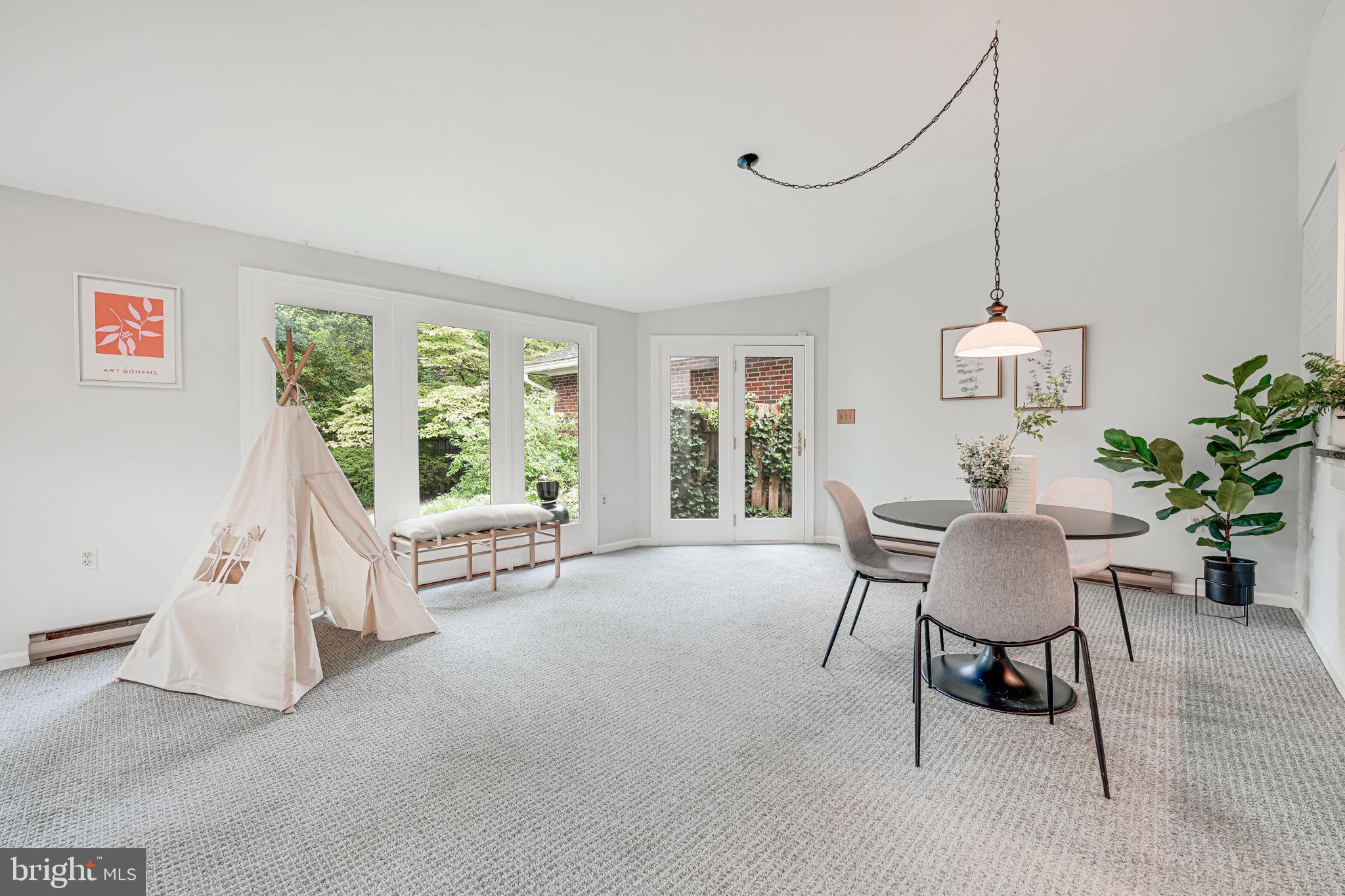 HIGHLAND VIEW - Residential