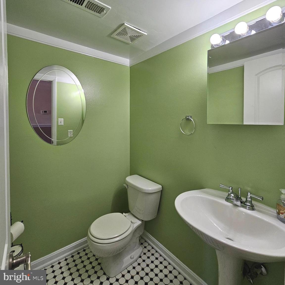 CHERRYDALE - Residential Lease