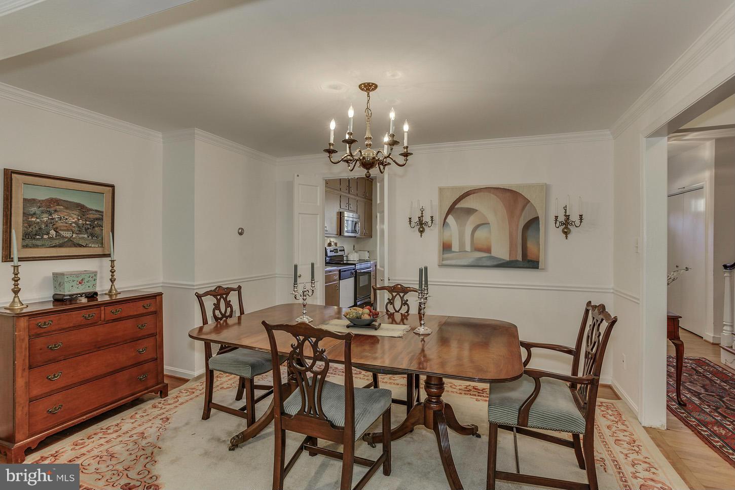 HAMLET PLACE - Residential