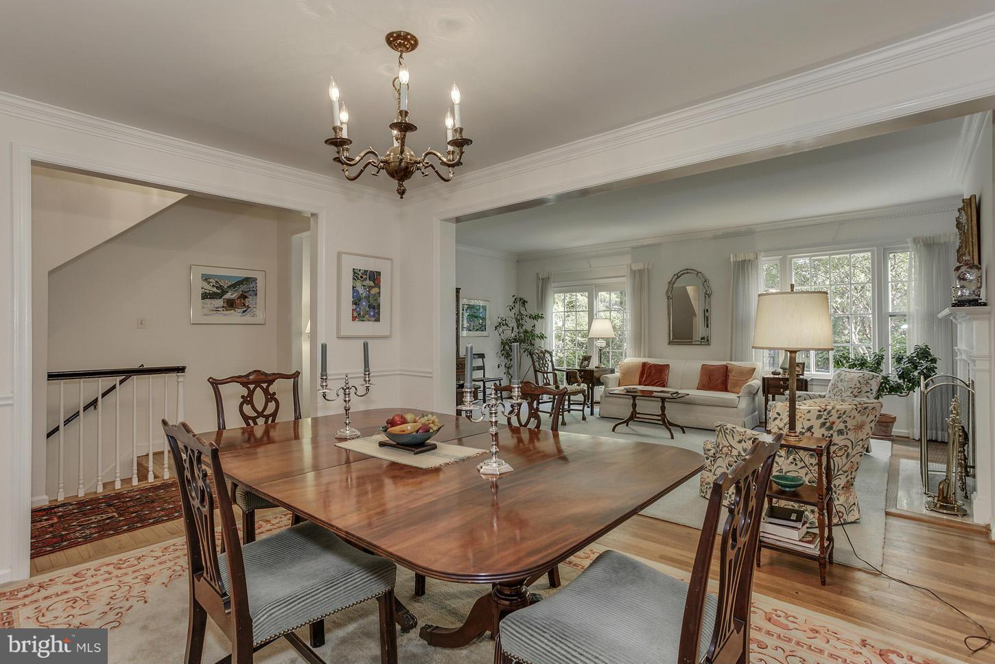 HAMLET PLACE - Residential