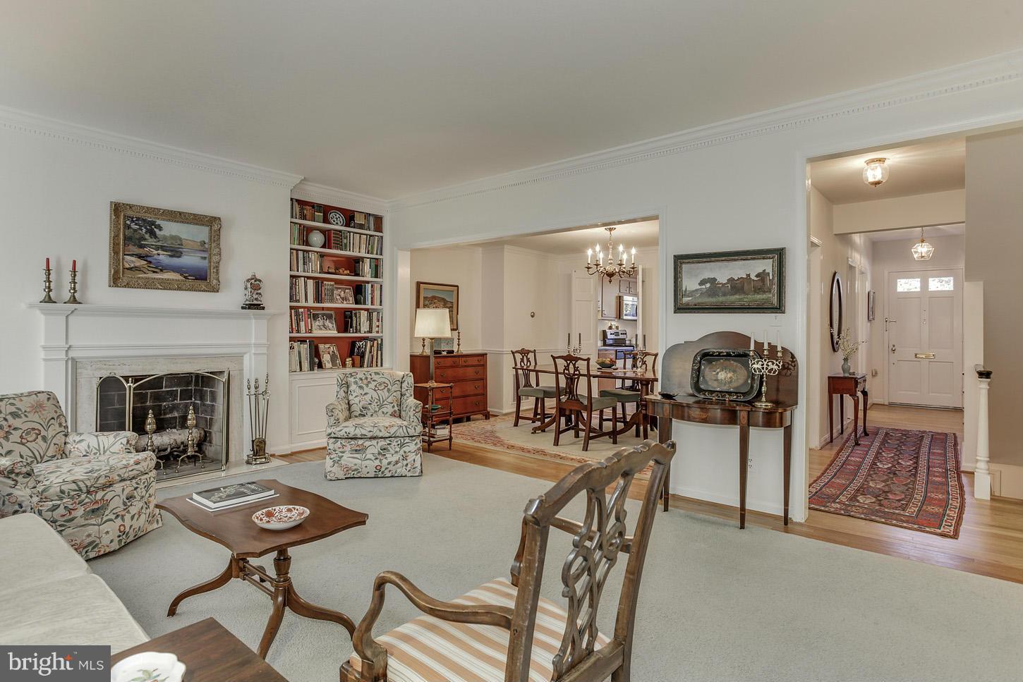 HAMLET PLACE - Residential