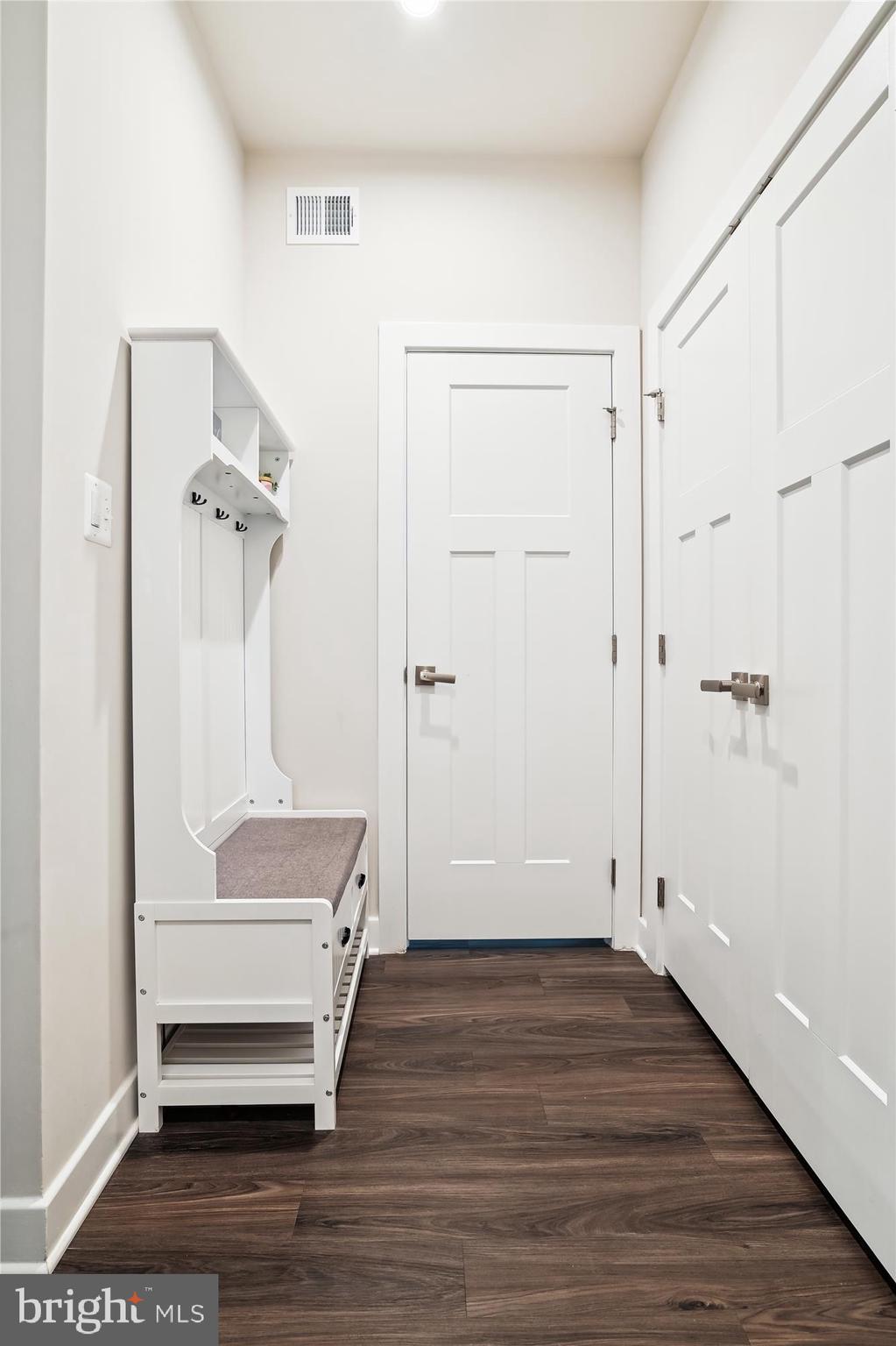 TWO RIVERS - Residential