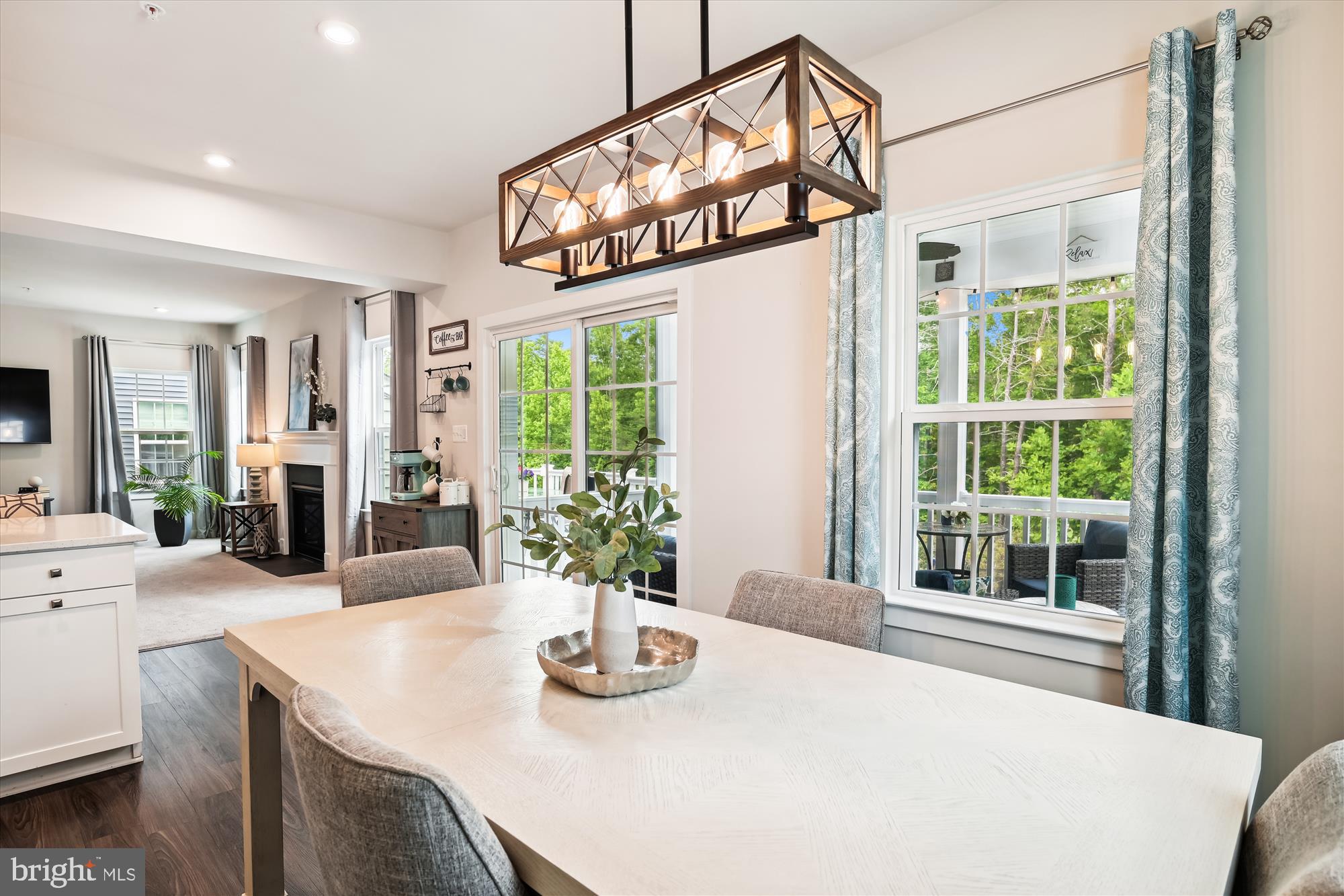 TWO RIVERS - Residential