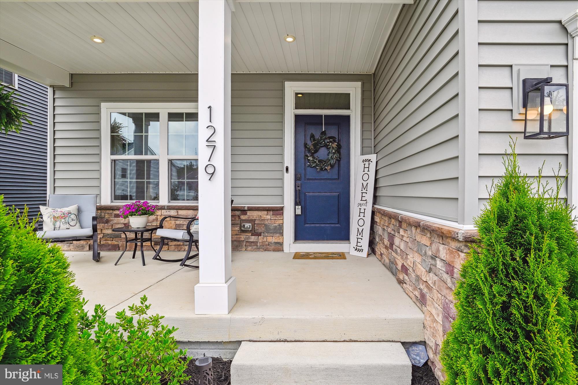 TWO RIVERS - Residential