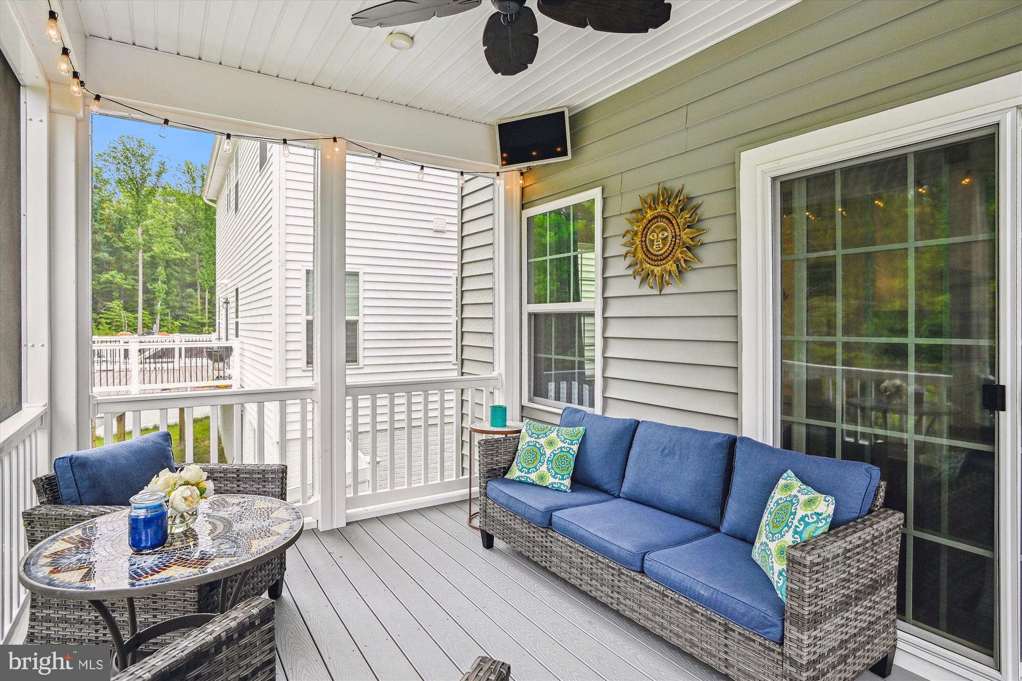 TWO RIVERS - Residential