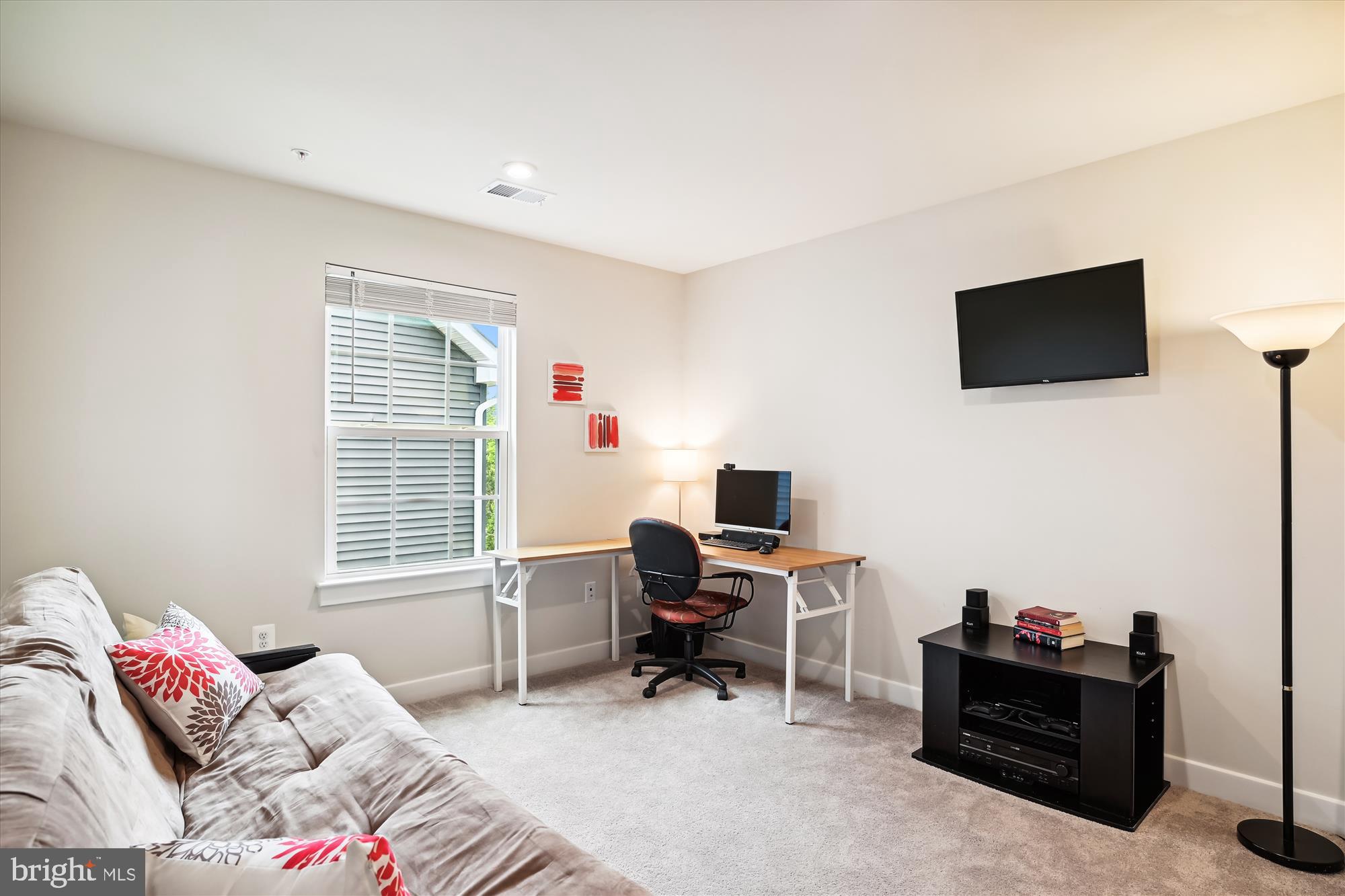 TWO RIVERS - Residential