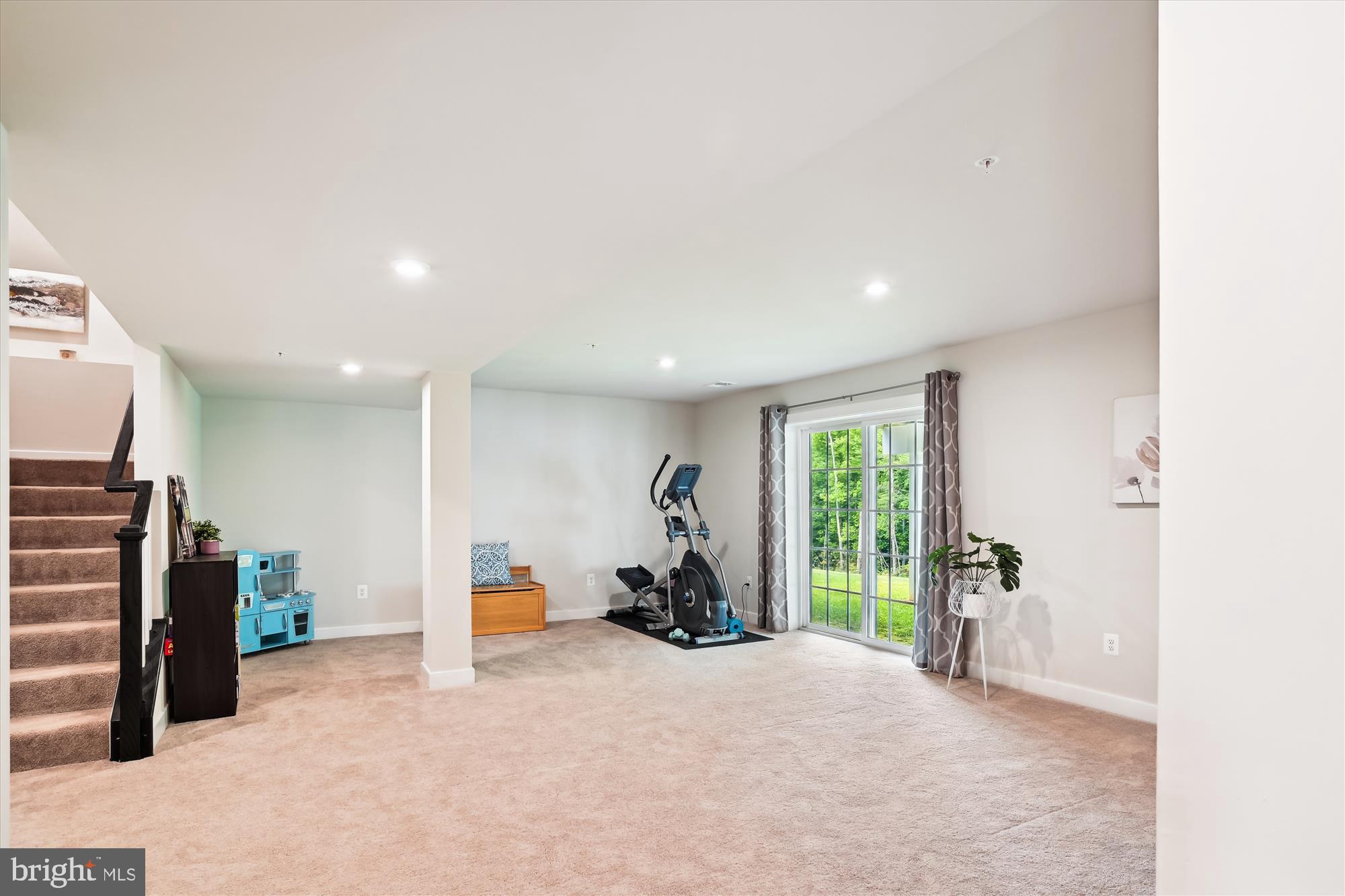 TWO RIVERS - Residential