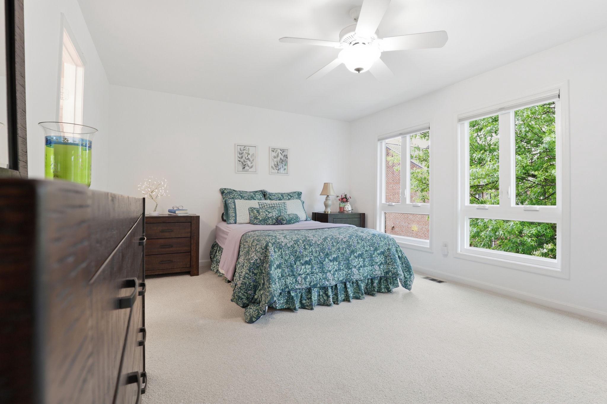 MAYFAIR OF MCLEAN - Residential