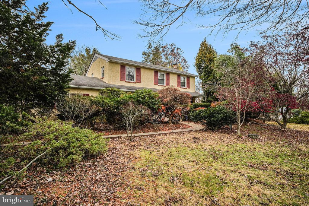 Photo of 1129 Dekalb Pike, NORTH WALES, PA 19454 (MLS # PAMC2162266)