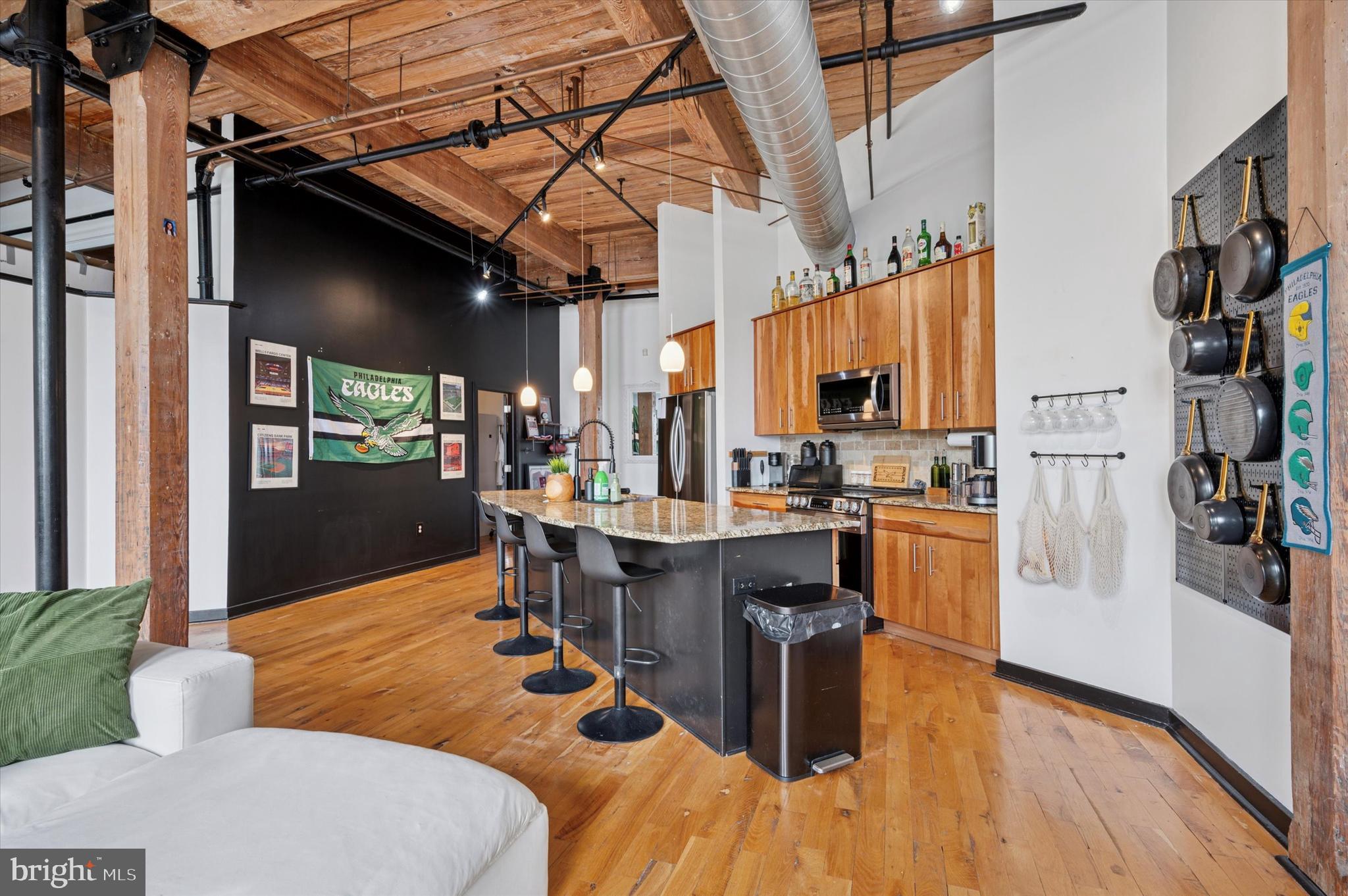 KENSINGTON - Residential