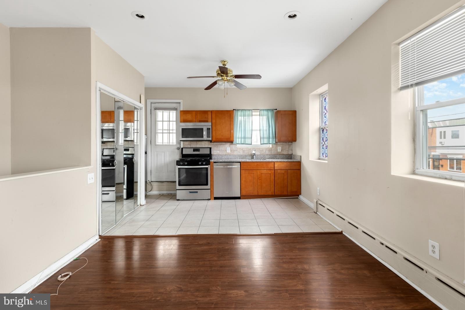 WEST PASSYUNK - Residential Lease