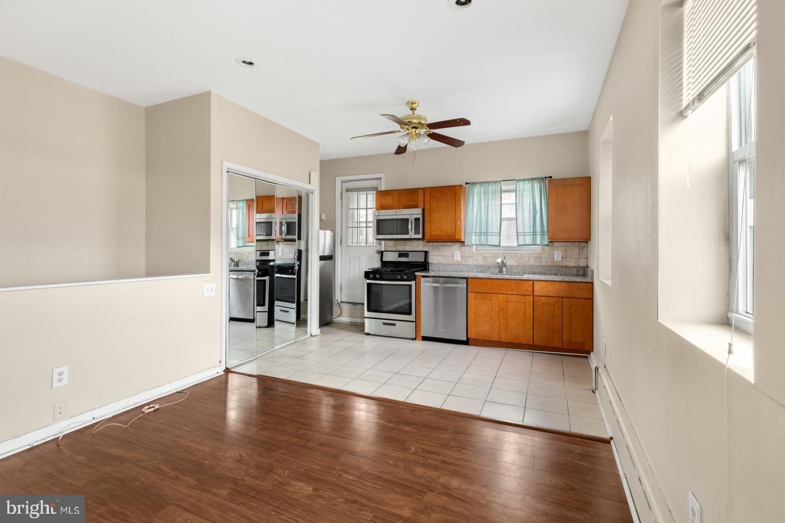 WEST PASSYUNK - Residential Lease