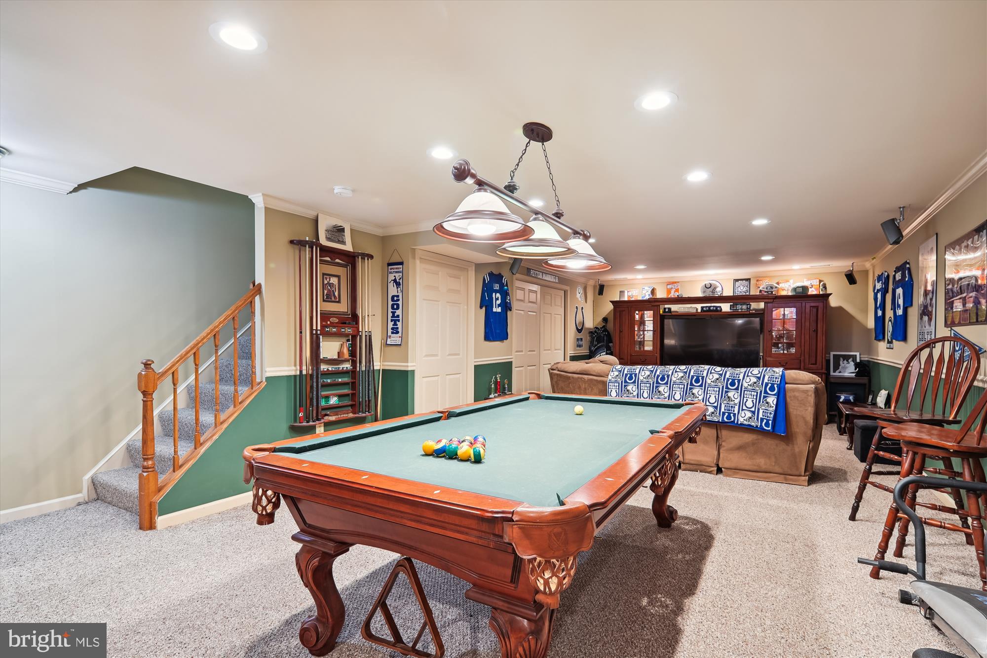 POINT OF WOODS - Residential