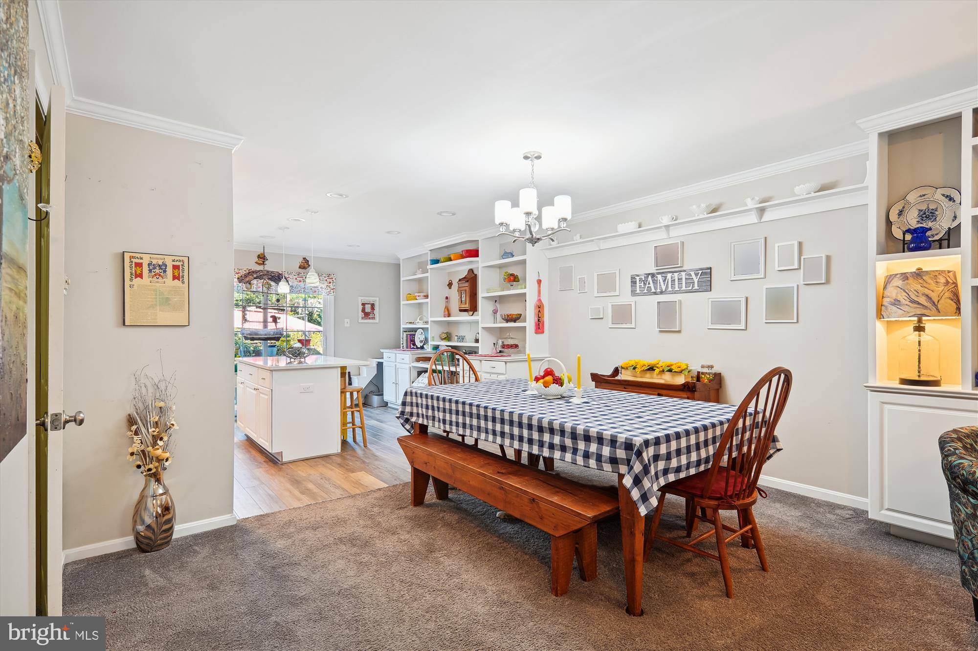 POINT OF WOODS - Residential