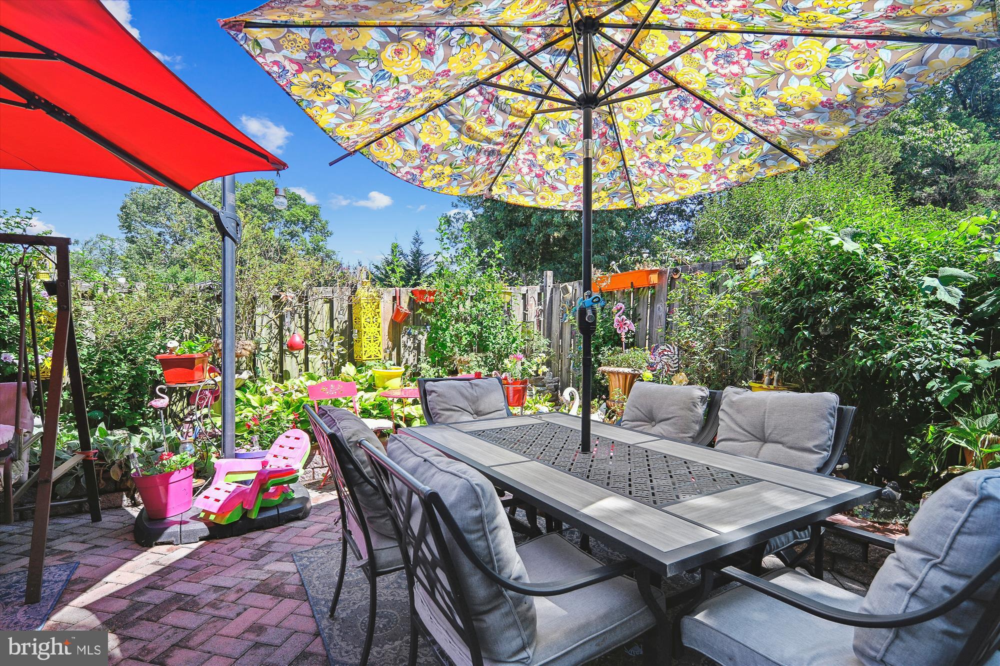 POINT OF WOODS - Residential