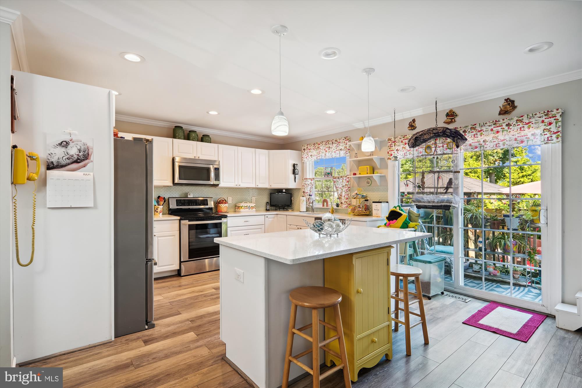 POINT OF WOODS - Residential