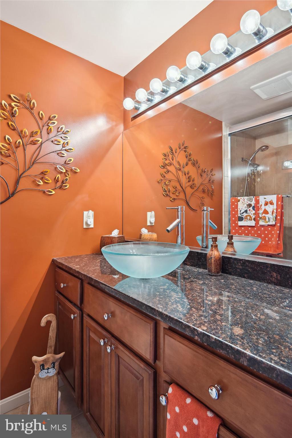 POINT OF WOODS - Residential