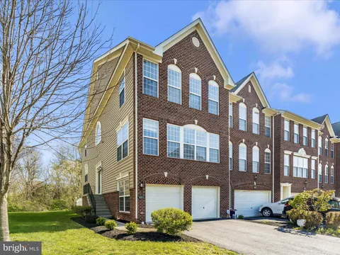 5027 Wesley Square, Frederick, MD MLS: MDFR2062048