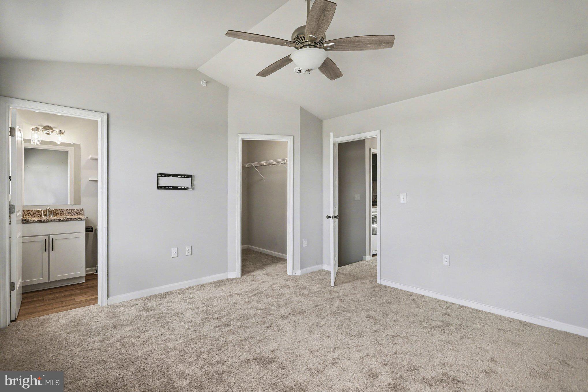 HUDSON RIDGE - Residential