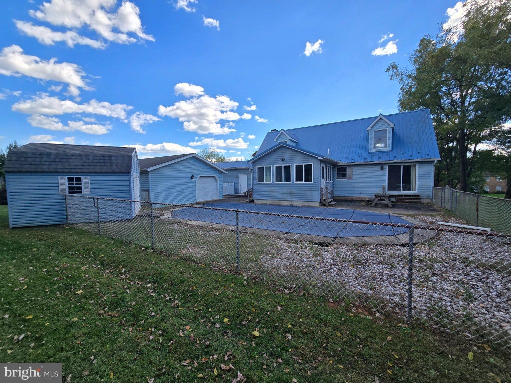 Photo of 18 Central View Road, DILLSBURG, PA 17019 (MLS # PAYK2113348)