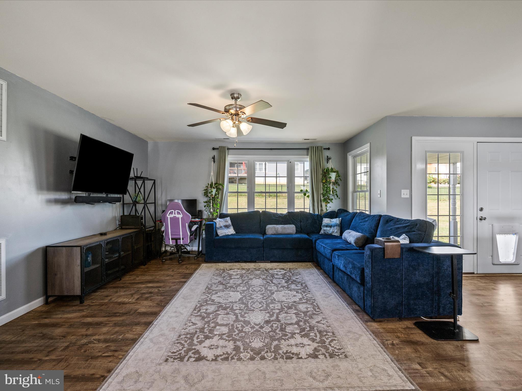 PEBBLE RIDGE - Residential