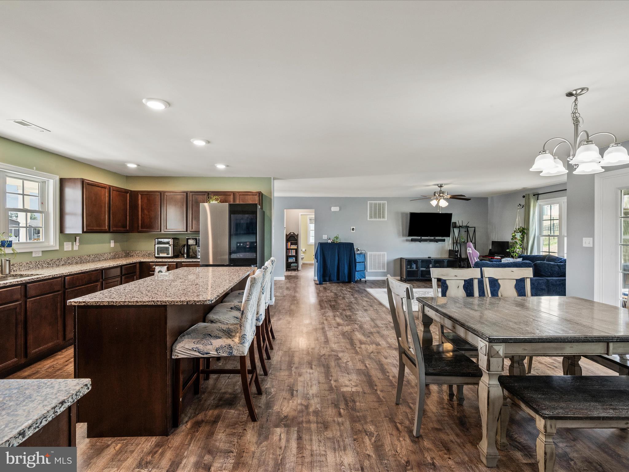 PEBBLE RIDGE - Residential