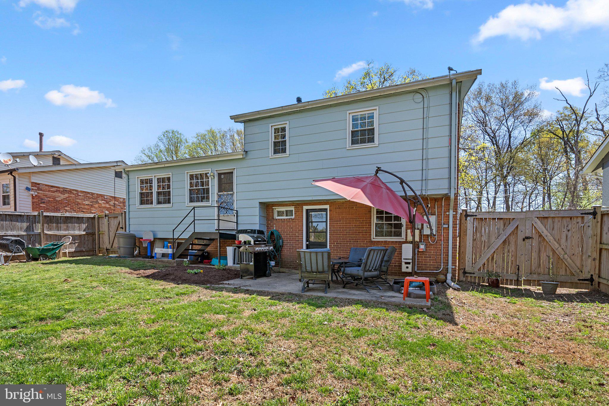 KEMP MILL HILLS - Residential