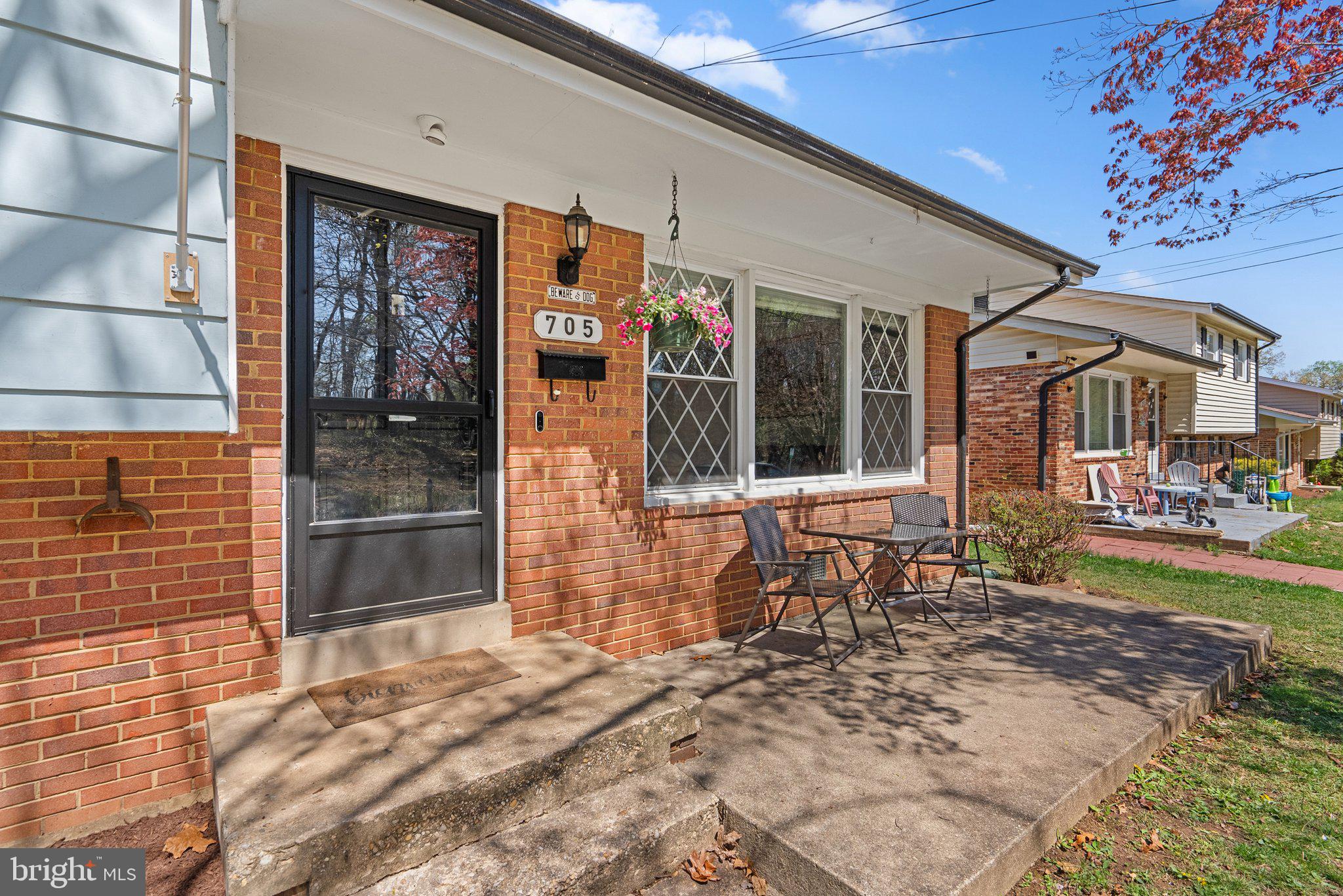 KEMP MILL HILLS - Residential