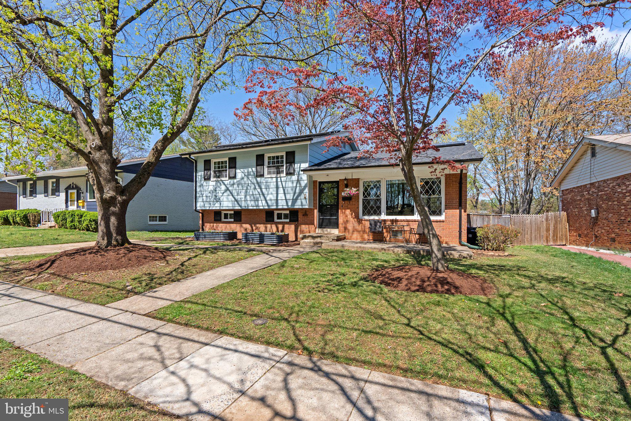 KEMP MILL HILLS - Residential