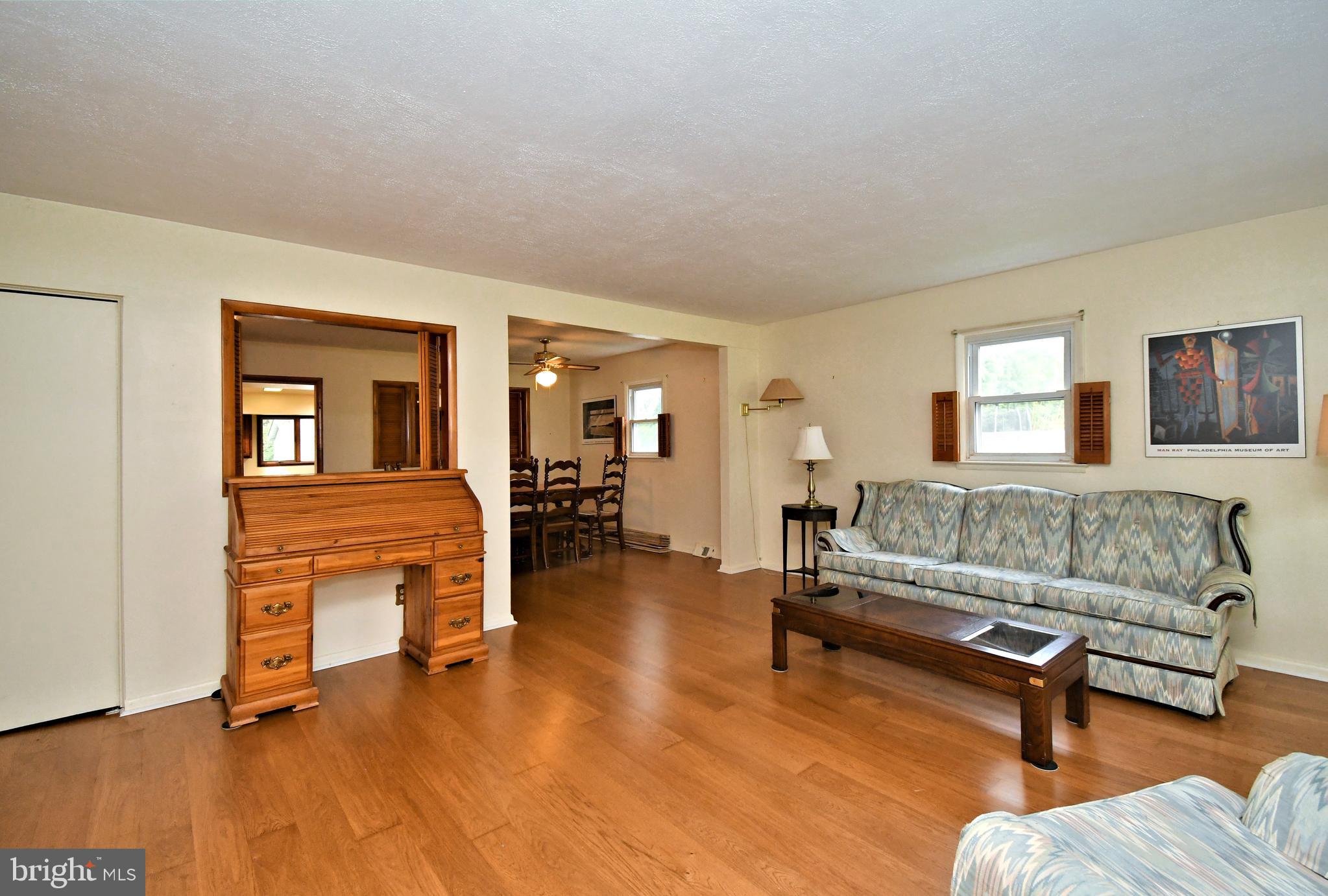 PLYMOUTH HILLS - Residential