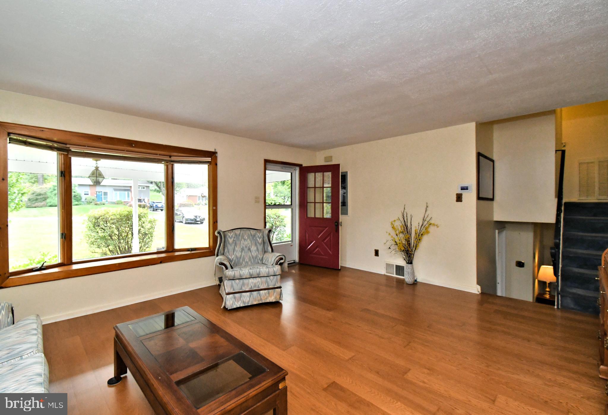 PLYMOUTH HILLS - Residential