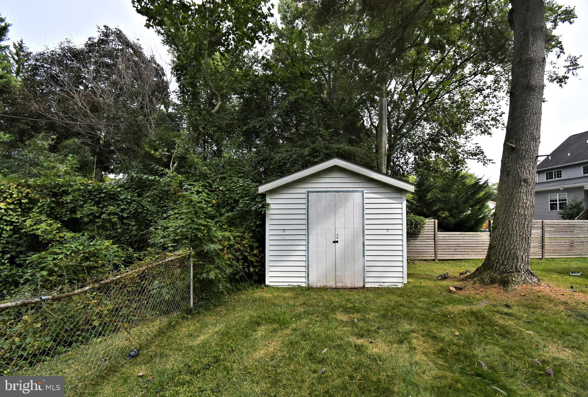 PLYMOUTH HILLS - Residential