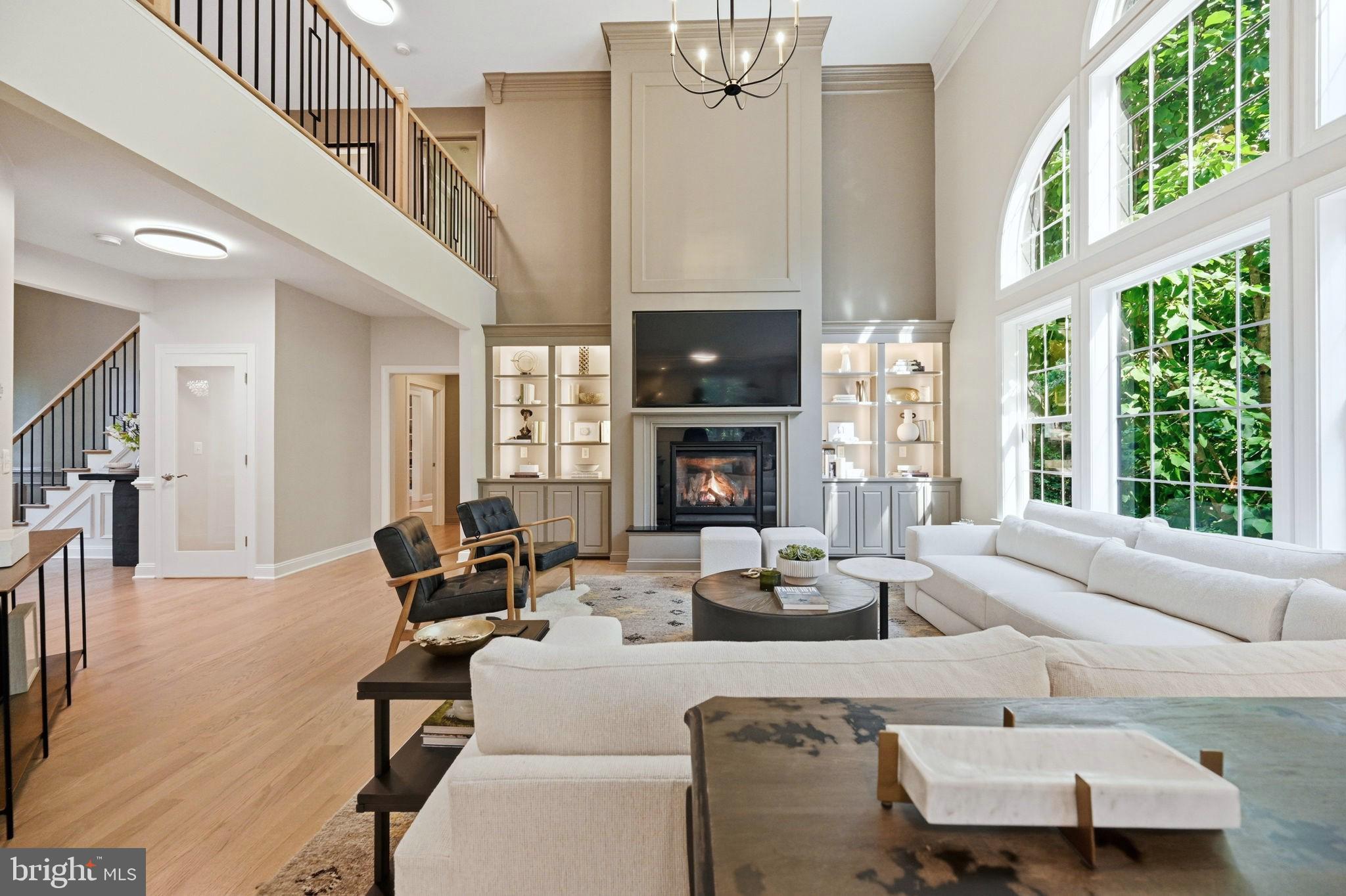 10811 PINNACLE DRIVE